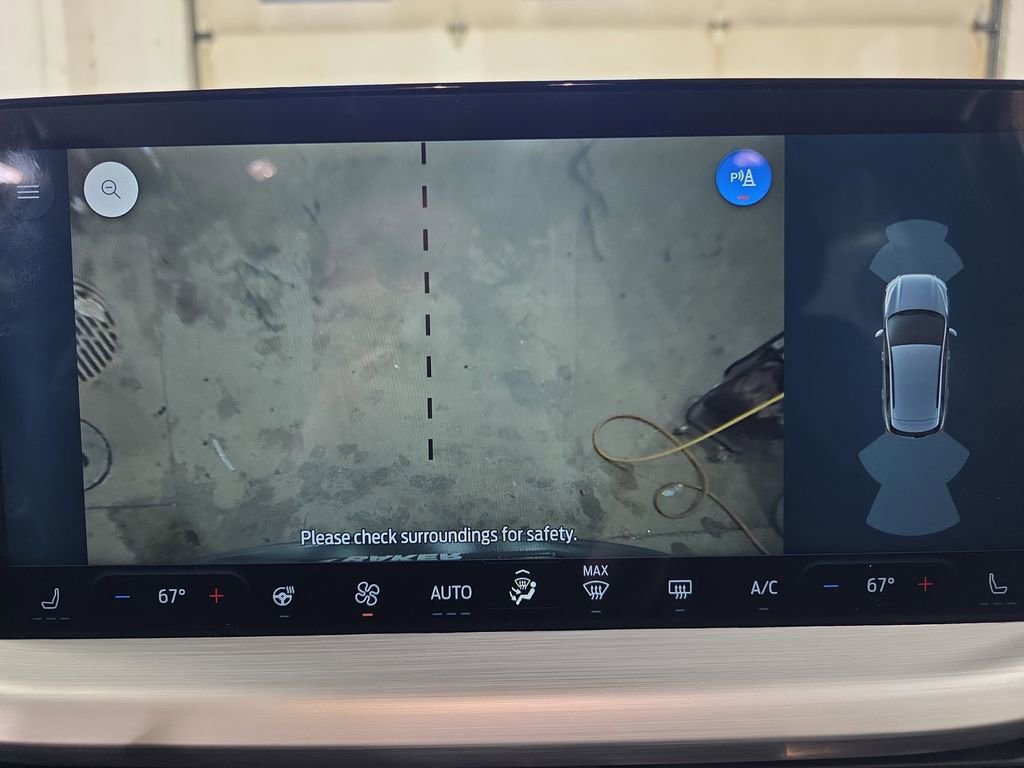 Used 2024 Ford Escape Platinum image 25