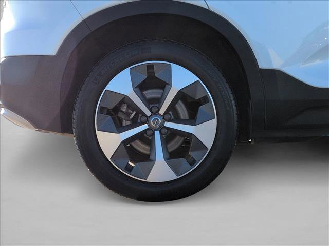 Used 2023 Volvo XC40 B4 Plus w/ Driver Assist Package image 26
