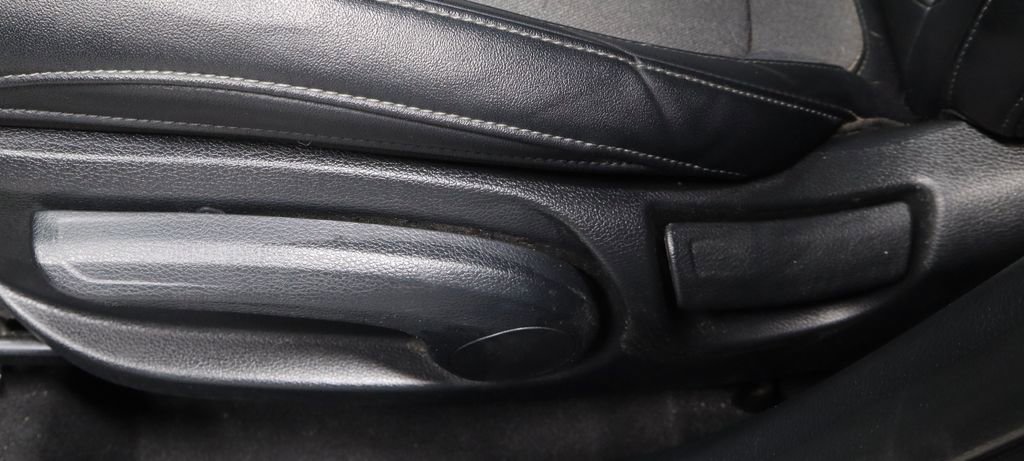 Used 2024 Kia Seltos S image 24