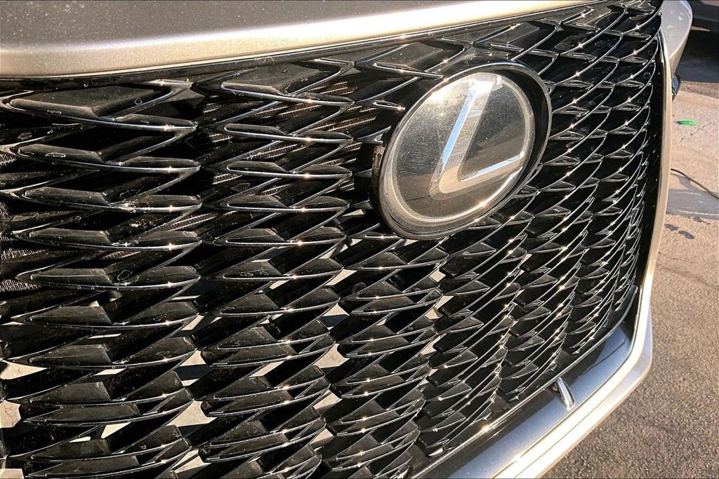 Used 2023 Lexus NX 350 F Sport image 31