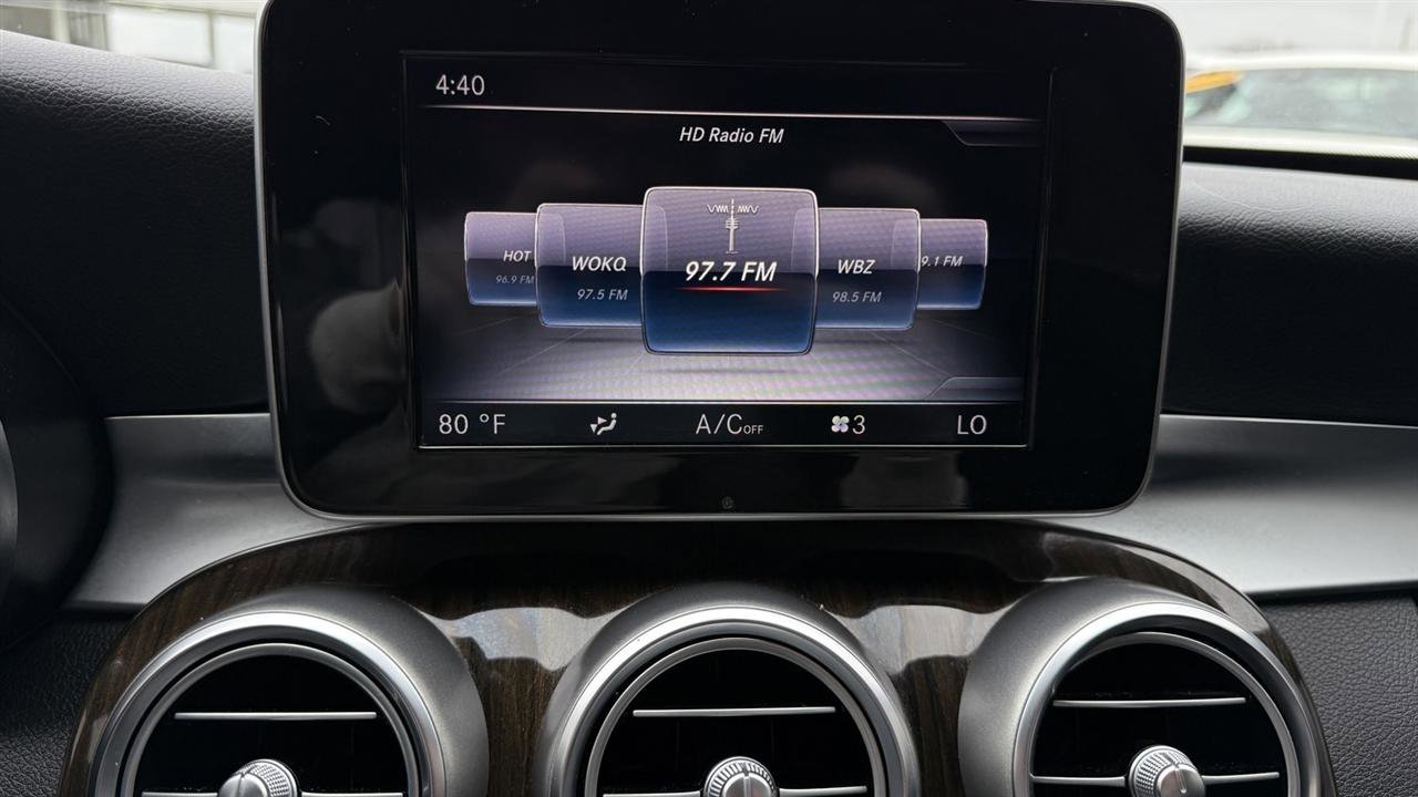 Used 2018 Mercedes-Benz C 300 Sedan image 46