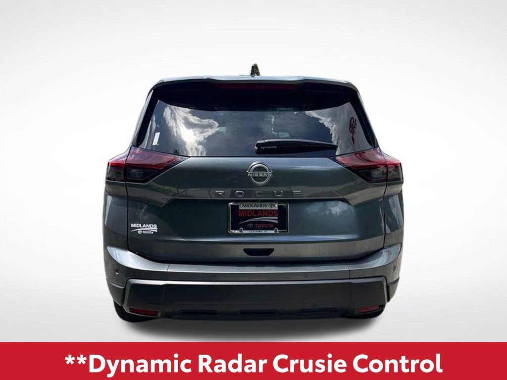 Used 2025 Nissan Rogue SV FWD image 6