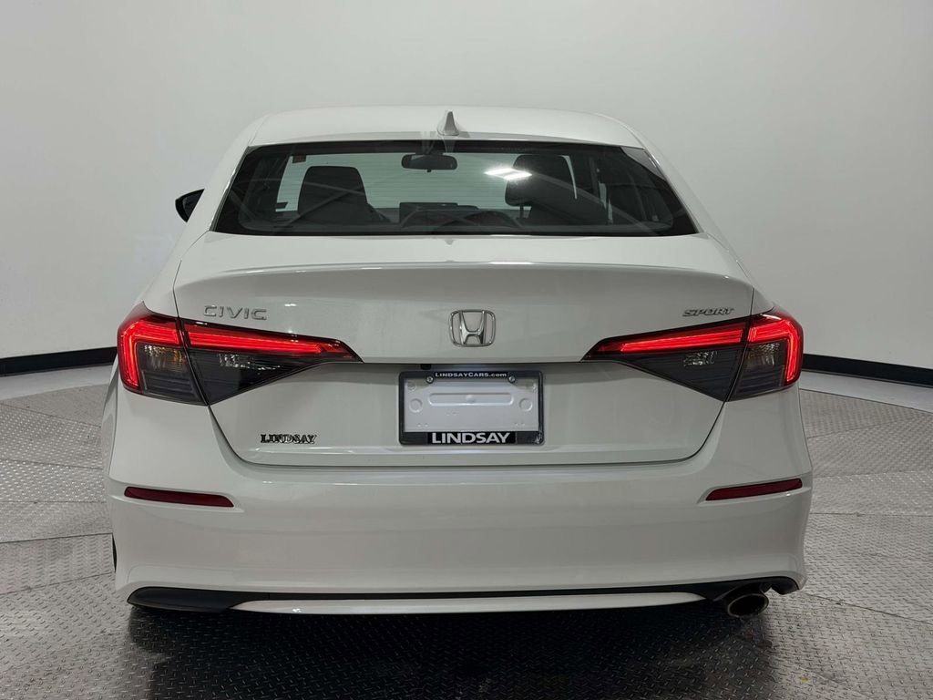 Used 2023 Honda Civic Sport image 5