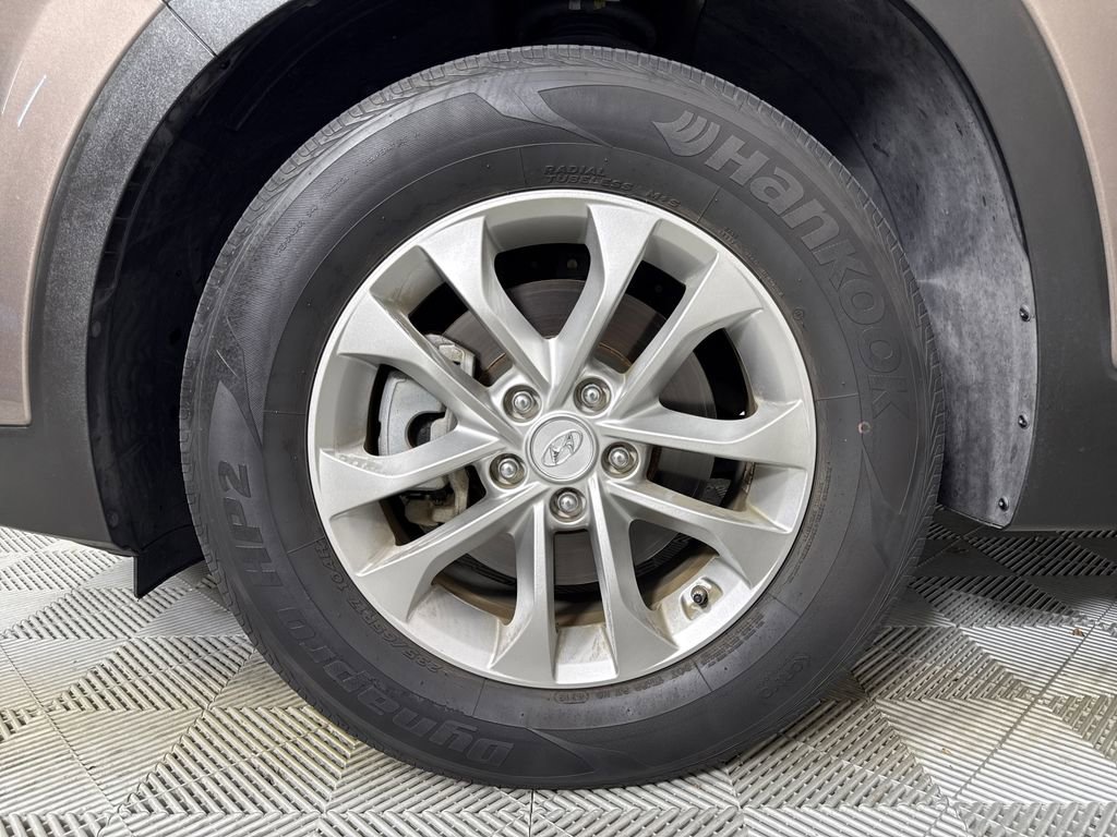 Used 2020 Hyundai Santa Fe SEL FWD image 20