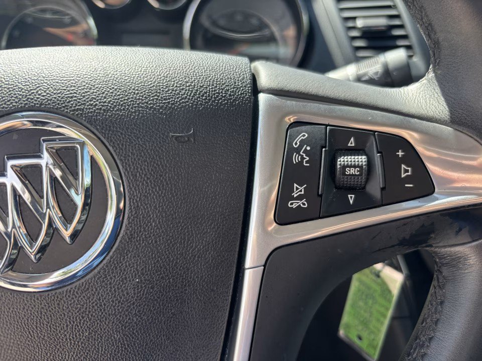 Used 2011 Buick Regal CXL w/ RL3 Preferred Equipment Group FWD image 23