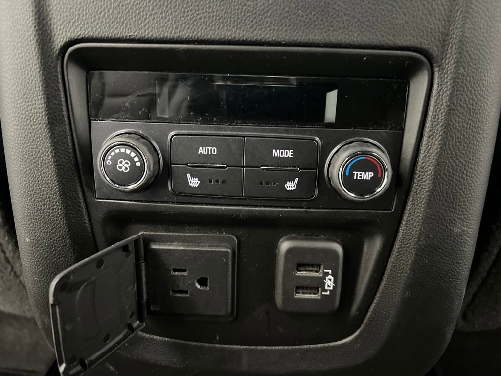 Used 2024 Buick Enclave Premium image 24