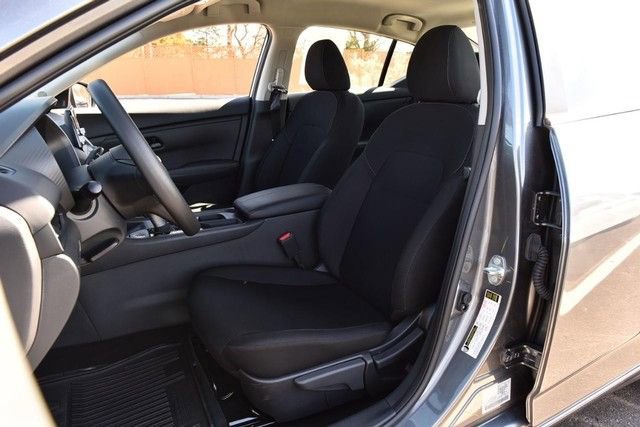 Certified 2025 Nissan Sentra S image 19