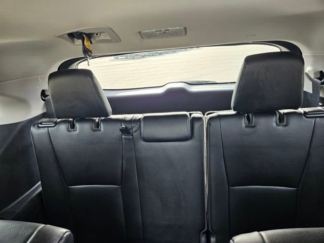 Used 2021 Toyota Highlander XLE image 26