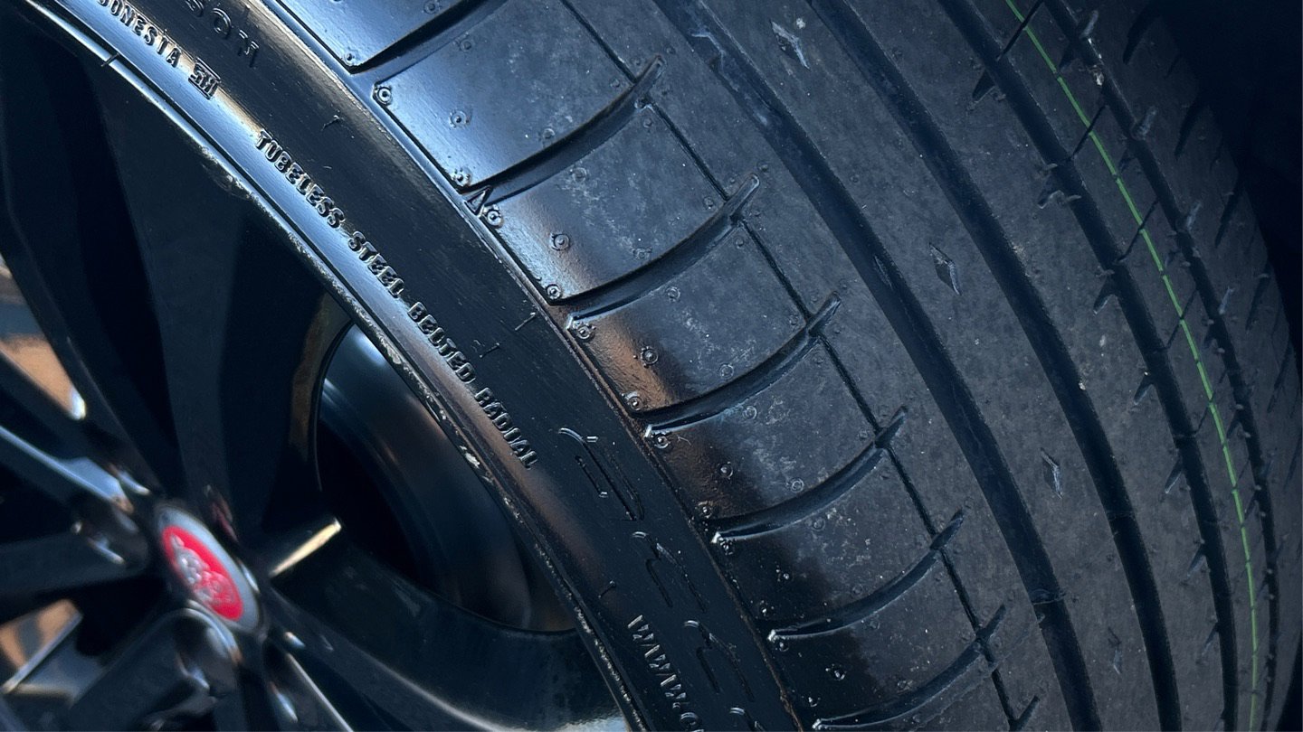 Used 2020 Jaguar F-TYPE Convertible image 45