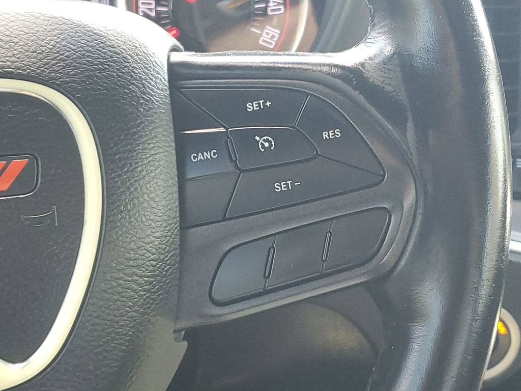 Used 2021 Dodge Challenger SXT image 34