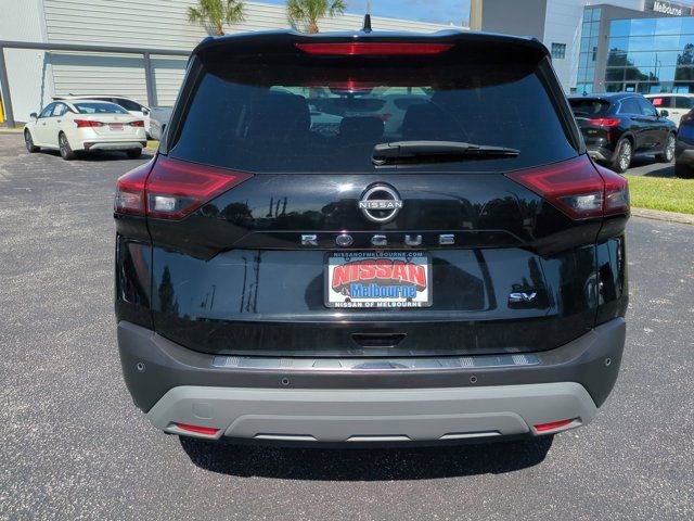 Certified 2023 Nissan Rogue SV FWD image 6