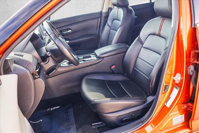 Used 2022 Nissan Sentra SR w/ SR Premium Package FWD image 12