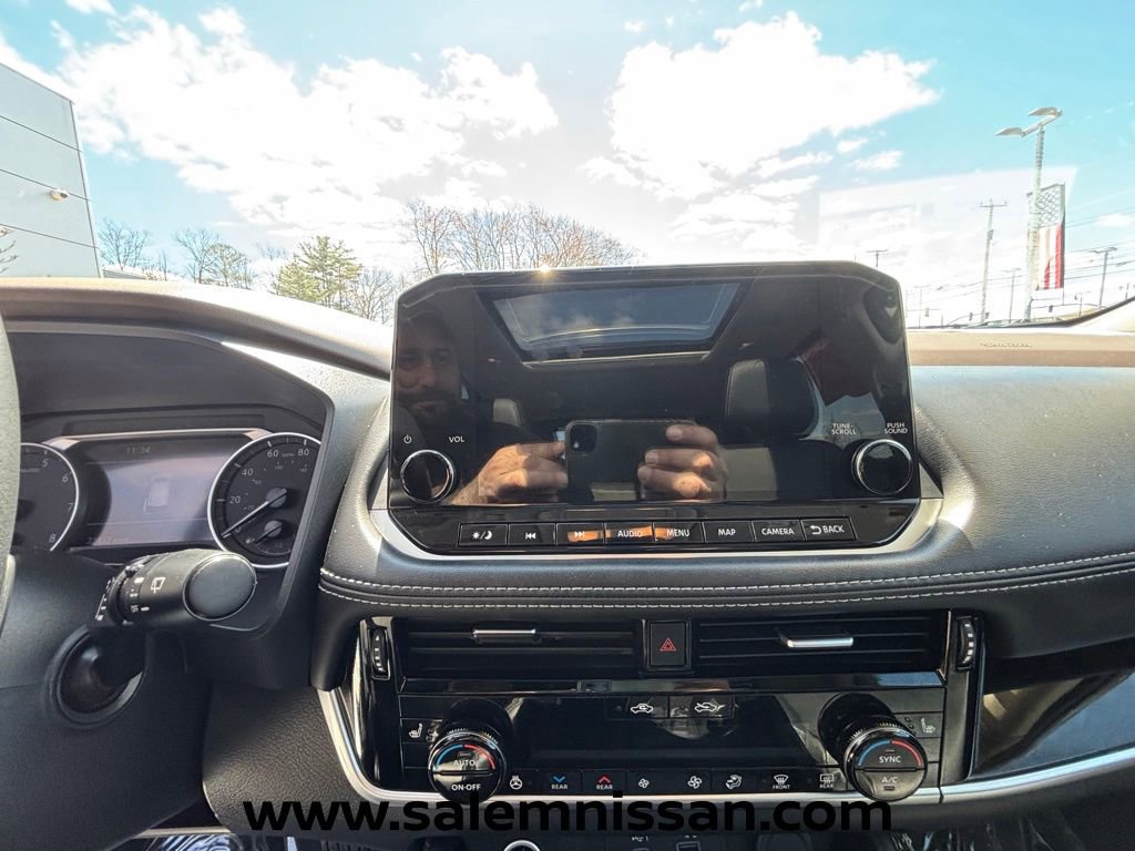 Certified 2023 Nissan Rogue SL w/ SL Premium Package AWD/4WD image 8