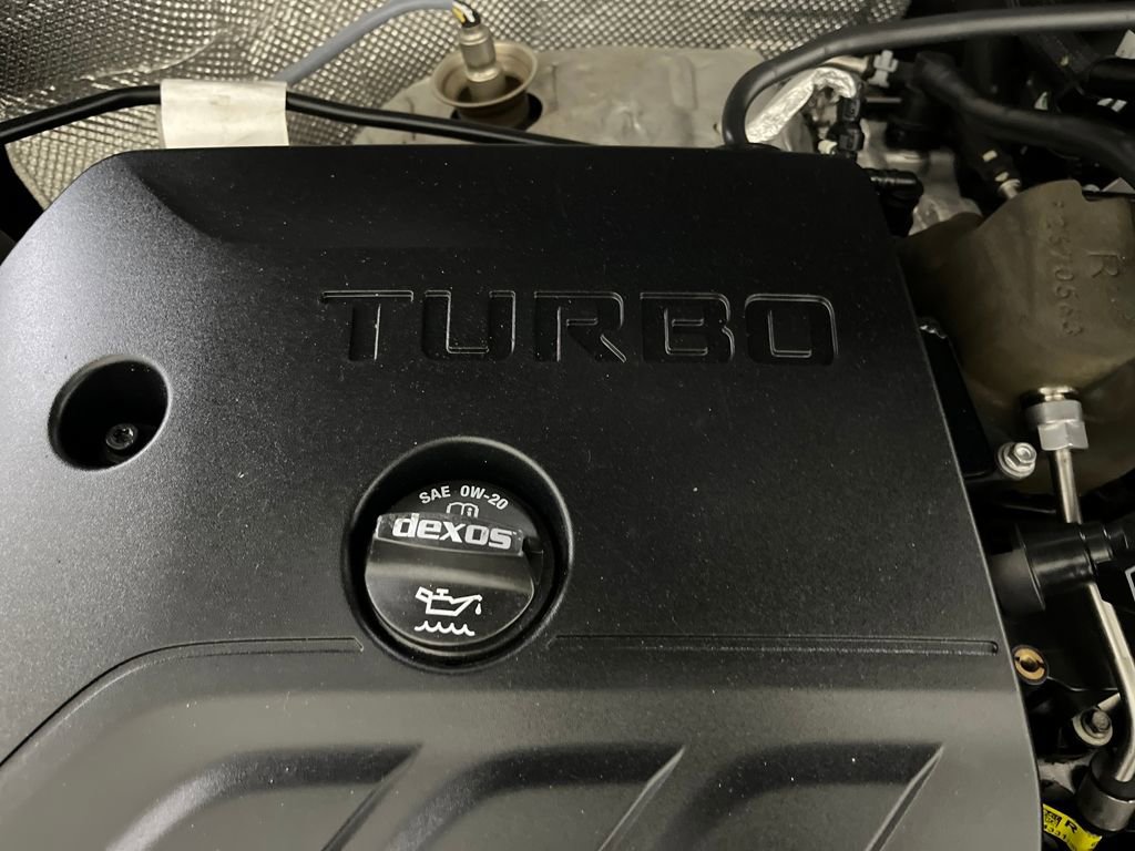 Used 2020 Buick Encore GX Select image 10