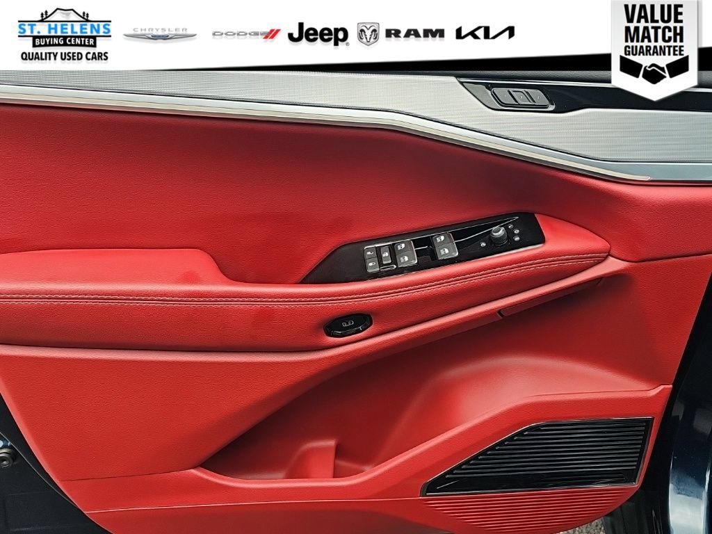 Used 2024 Jeep Wagoneer Limited AWD/4WD image 17
