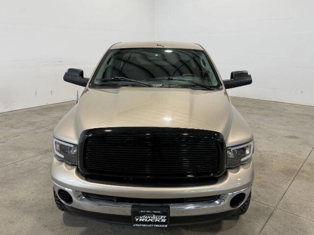 Used 2004 Dodge Ram 2500 Truck SLT image 4