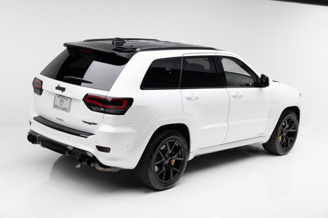 Used 2020 Jeep Grand Cherokee Trackhawk image 3