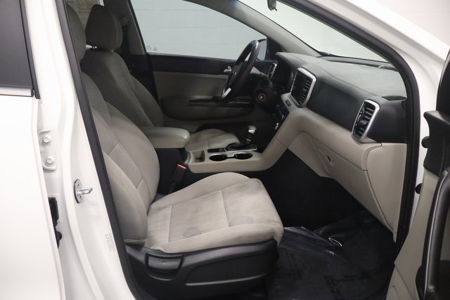 Used 2021 Kia Sportage LX image 14
