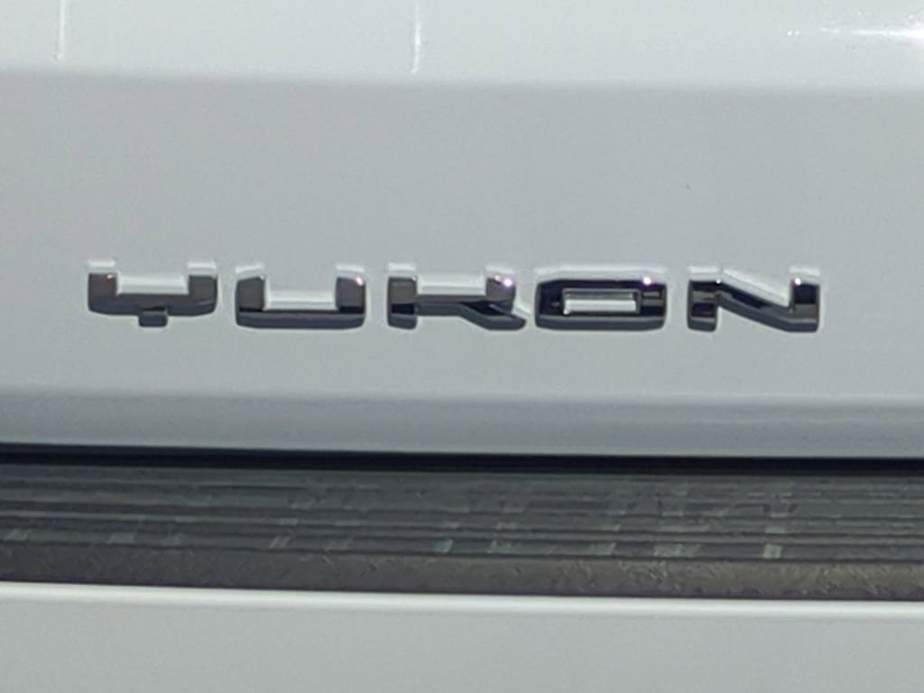 New 2026 GMC Yukon XL AT4 w/ AT4 Premium Plus Package image 10