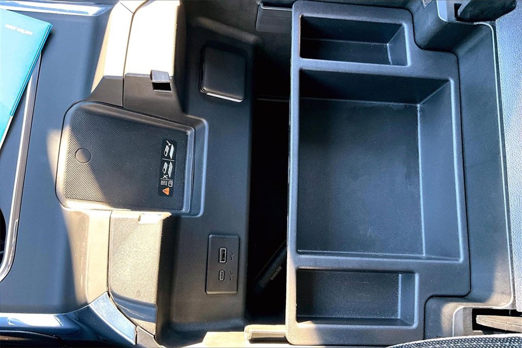 Used 2024 Chevrolet Silverado 2500 LTZ w/ LTZ Plus Package image 12