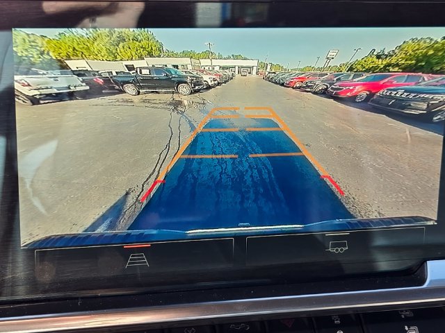 Used 2025 GMC Sierra 1500 SLT AWD/4WD image 31