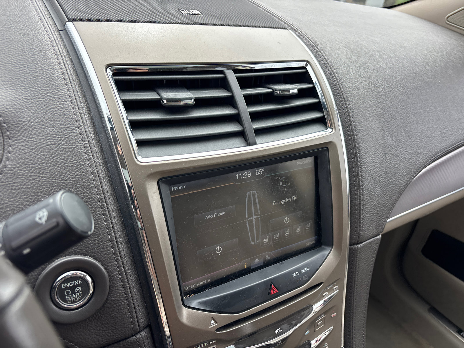 Used 2013 Lincoln MKX FWD image 19