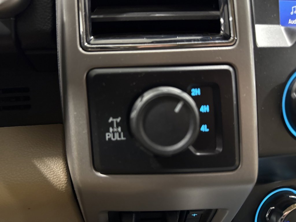 Used 2021 Ford F250 Lariat w/ FX4 Off-Road Package image 36