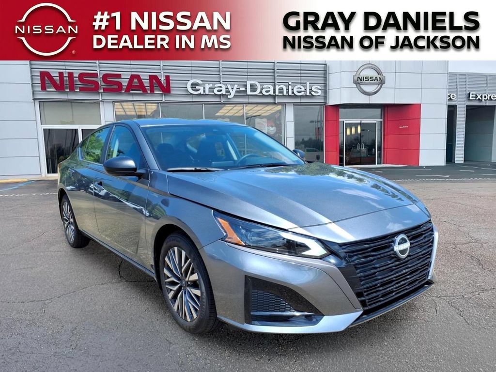 New 2026 Nissan Altima 2.5 SV FWD image 1