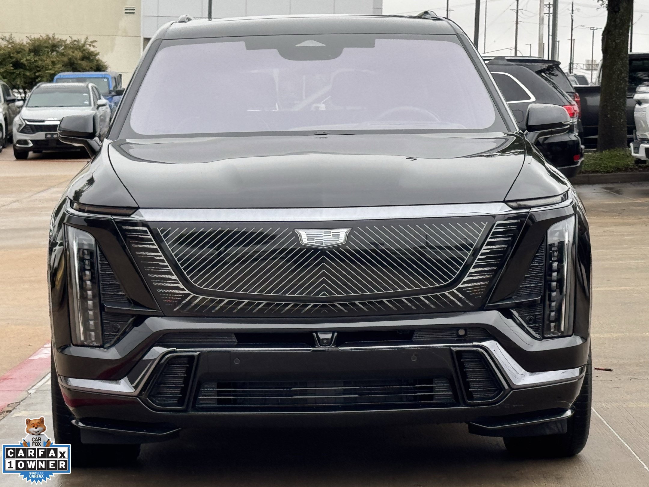 Used 2026 Cadillac Vistiq Platinum w/ LPO, Floor Liner Package AWD/4WD image 10