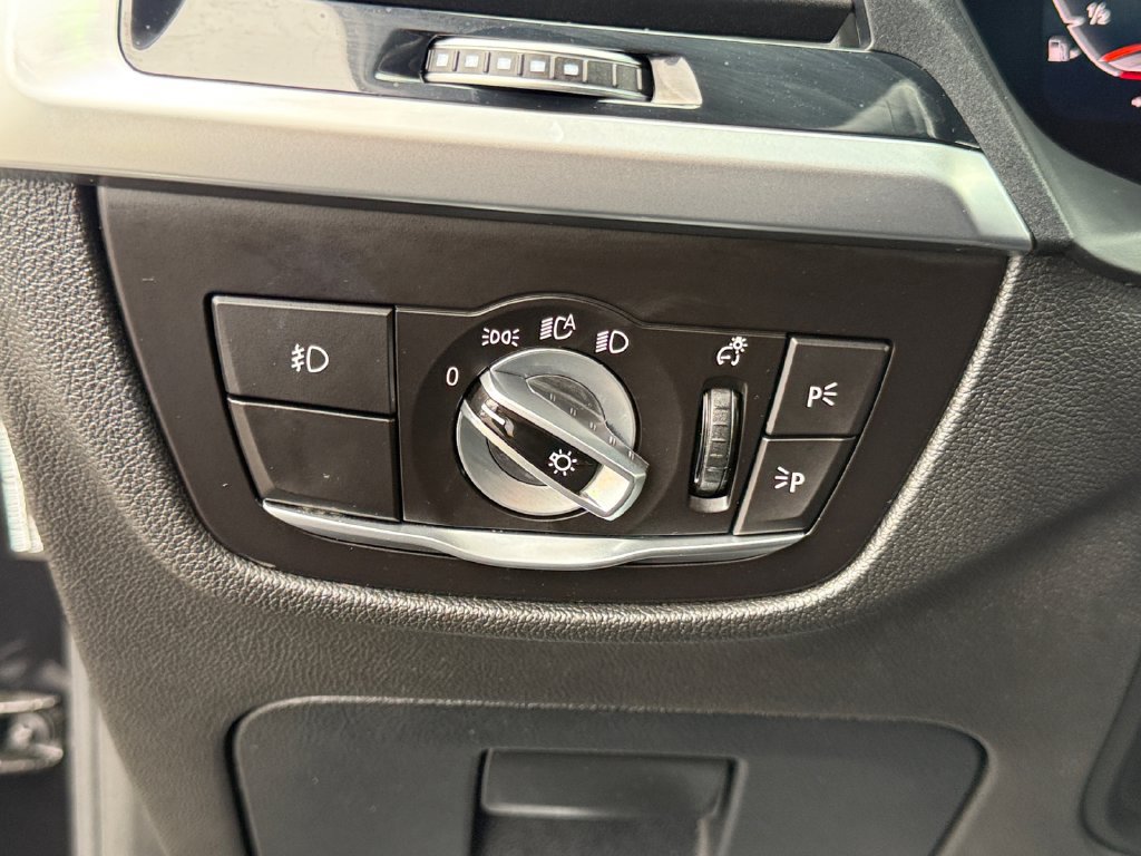 Used 2020 BMW X3 xDrive30i w/ M Sport Package 2 AWD/4WD image 20