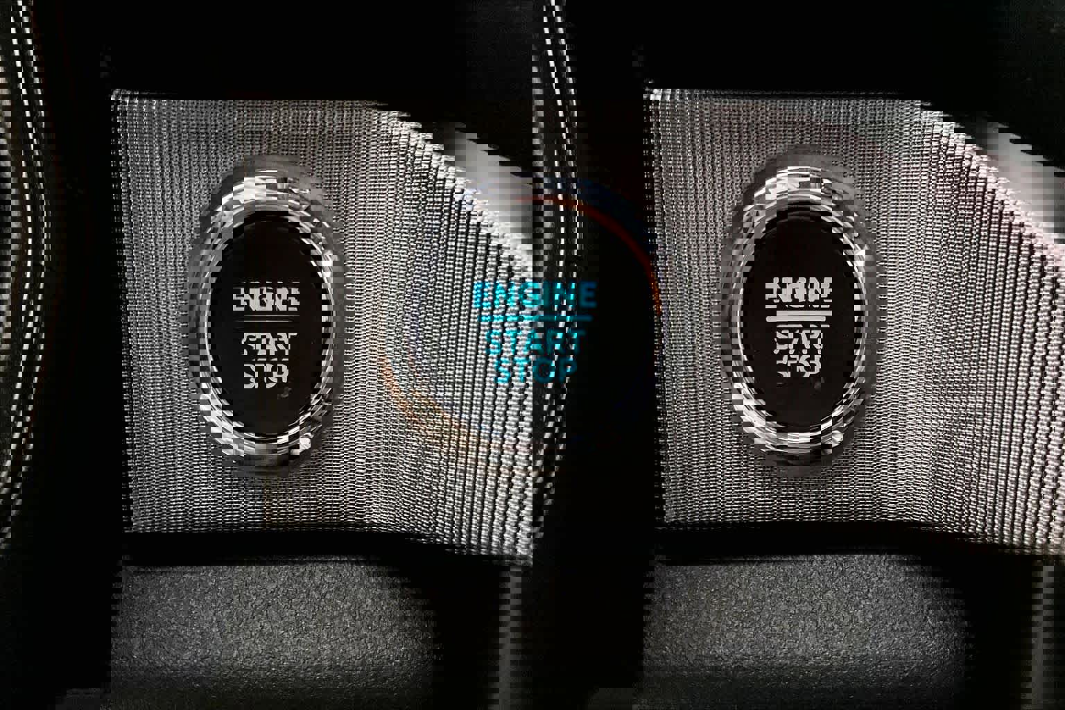 Used 2024 Ford F250 Platinum w/ FX4 Off-Road Package image 34