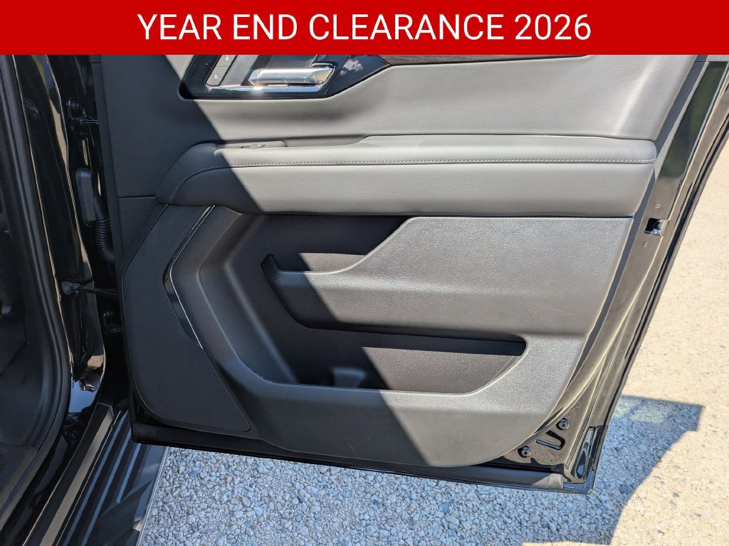 New 2026 Chevrolet Suburban LS w/ LS Custom Edition AWD/4WD image 33
