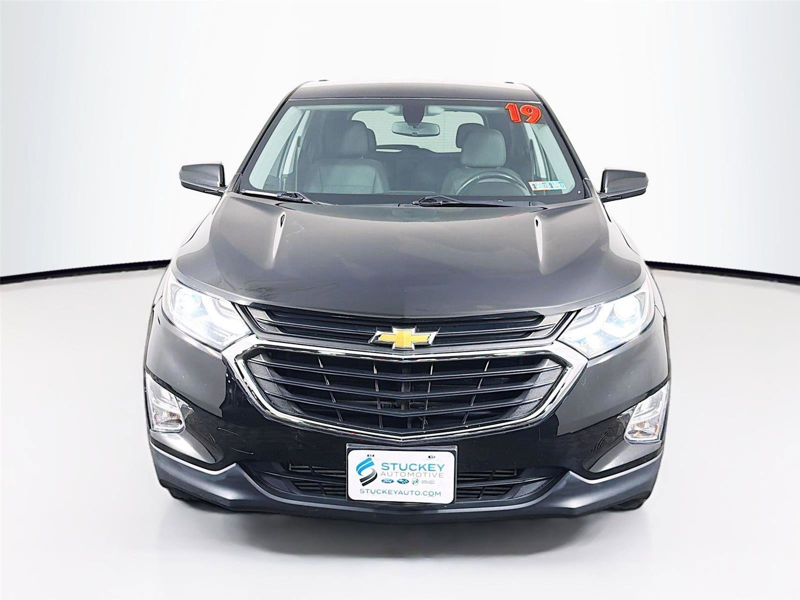 Used 2019 Chevrolet Equinox LT AWD/4WD image 2