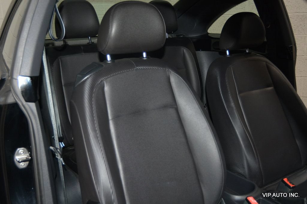 Used 2012 Volkswagen Beetle 2.5 FWD image 20