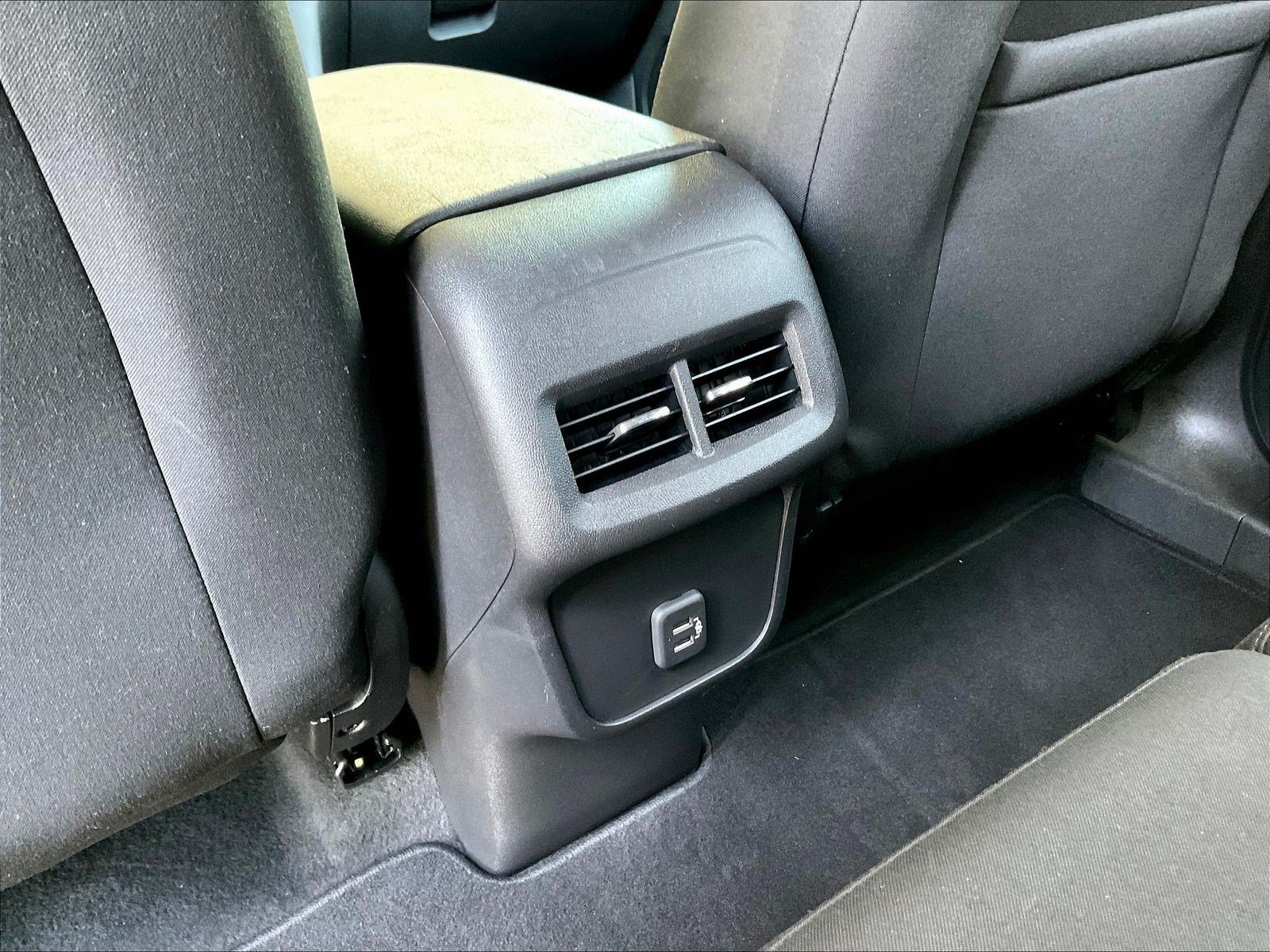 Used 2022 Chevrolet Equinox LT FWD image 10