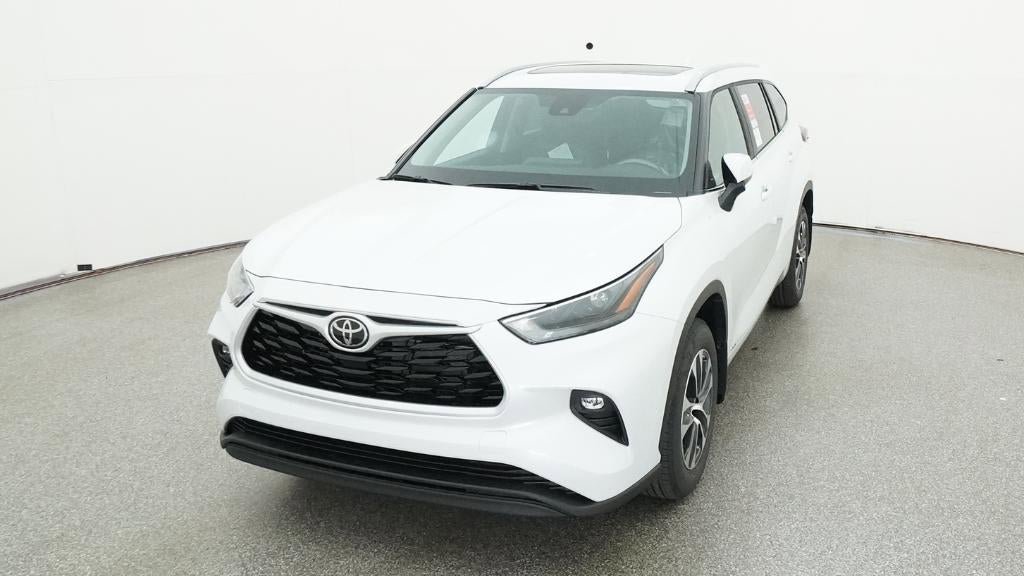 New 2026 Toyota Highlander XLE AWD/4WD image 16