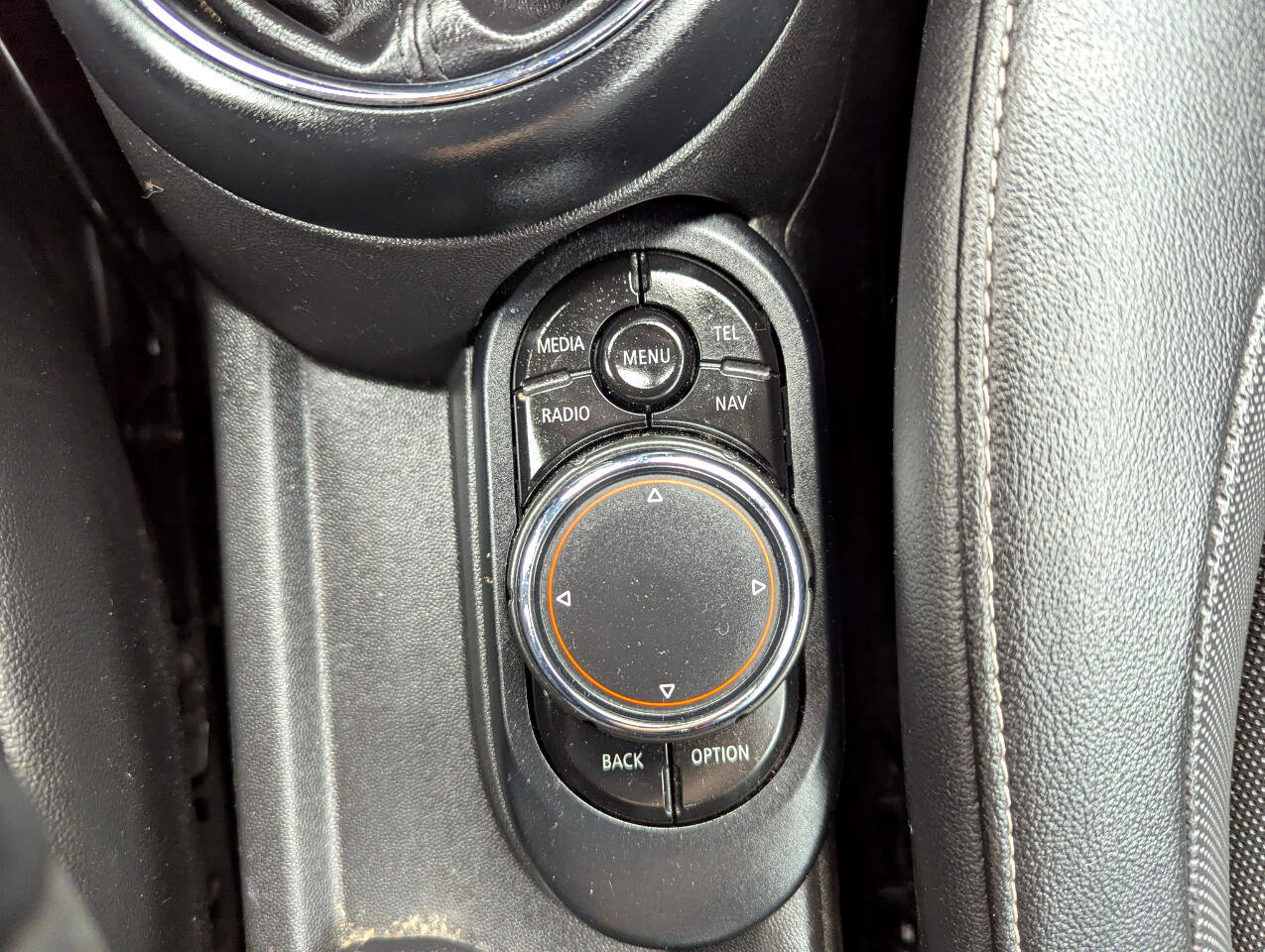 Used 2018 MINI Cooper Convertible image 27