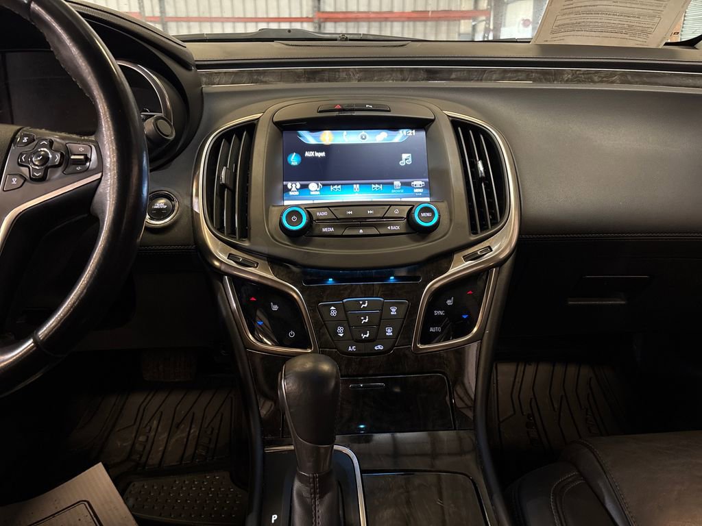 Used 2016 Buick LaCrosse Leather FWD image 17