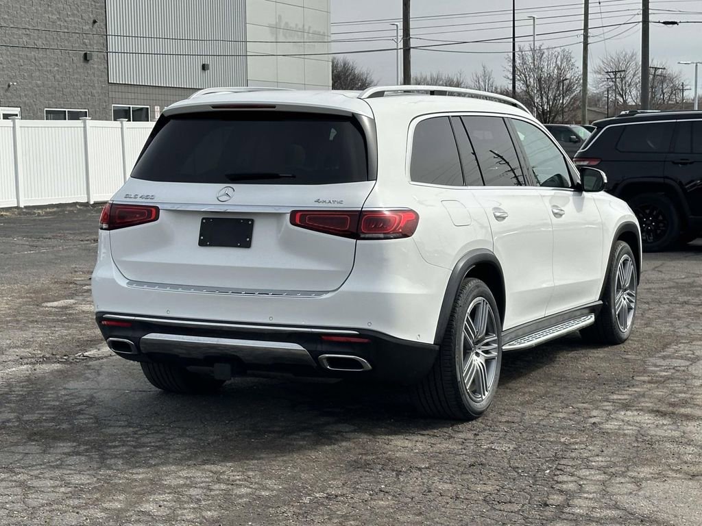 Used 2021 Mercedes-Benz GLS 450 4MATIC image 4