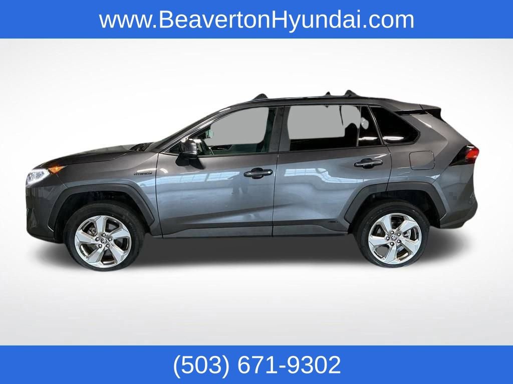 Used 2021 Toyota RAV4 XLE Premium image 14