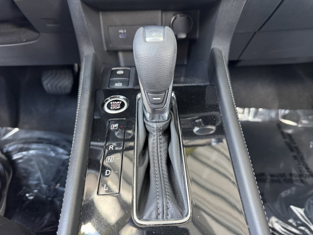 Used 2023 Nissan Kicks SV image 21