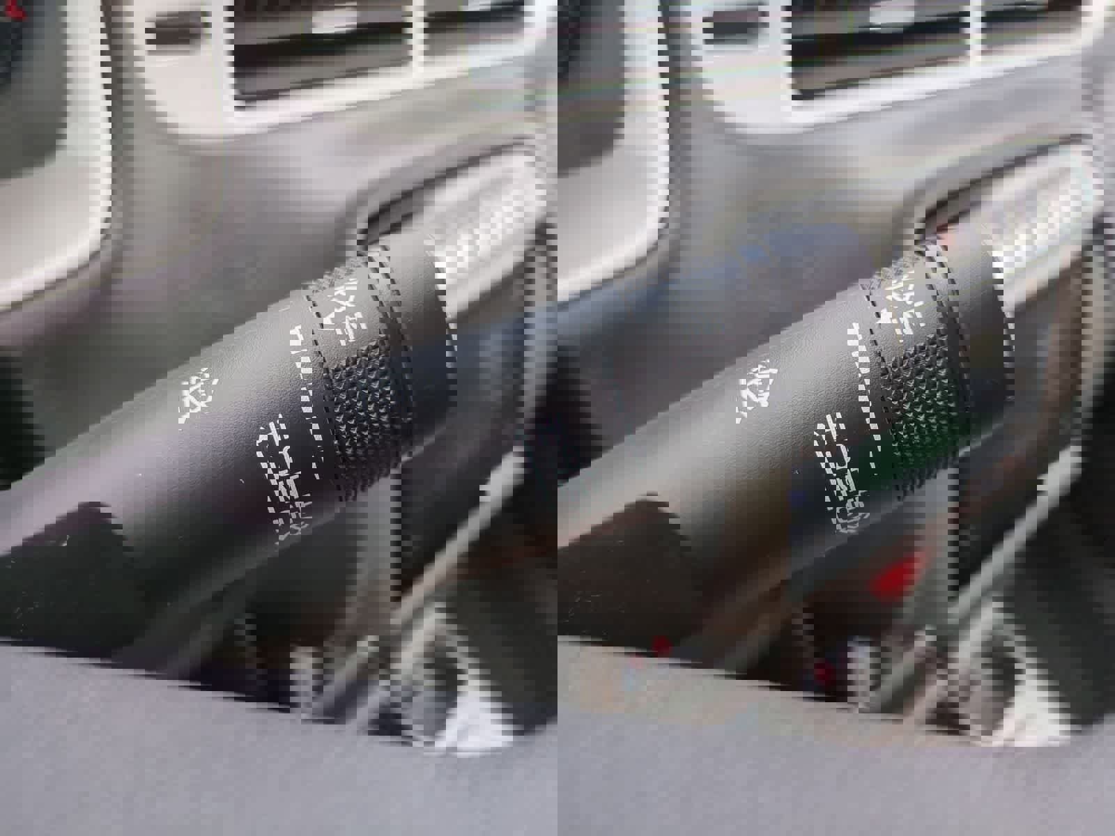 Used 2014 Chevrolet Camaro LS RWD image 23