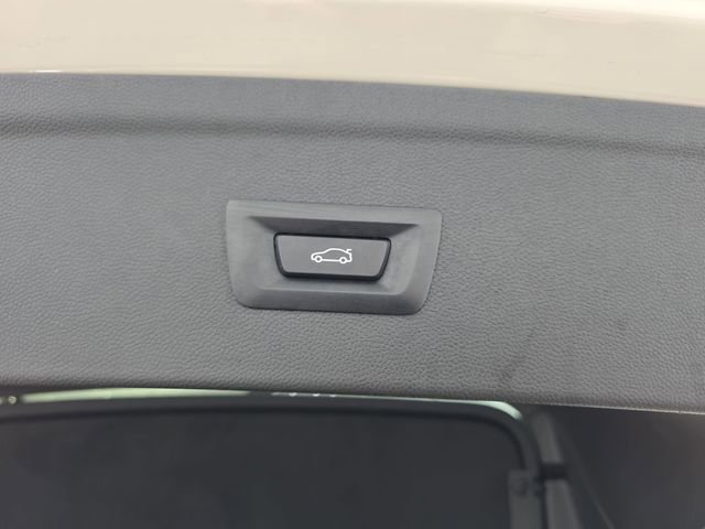 Used 2026 BMW iX xDrive45 image 34