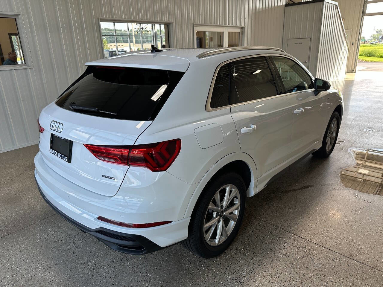 Used 2023 Audi Q3 2.0T Premium image 14