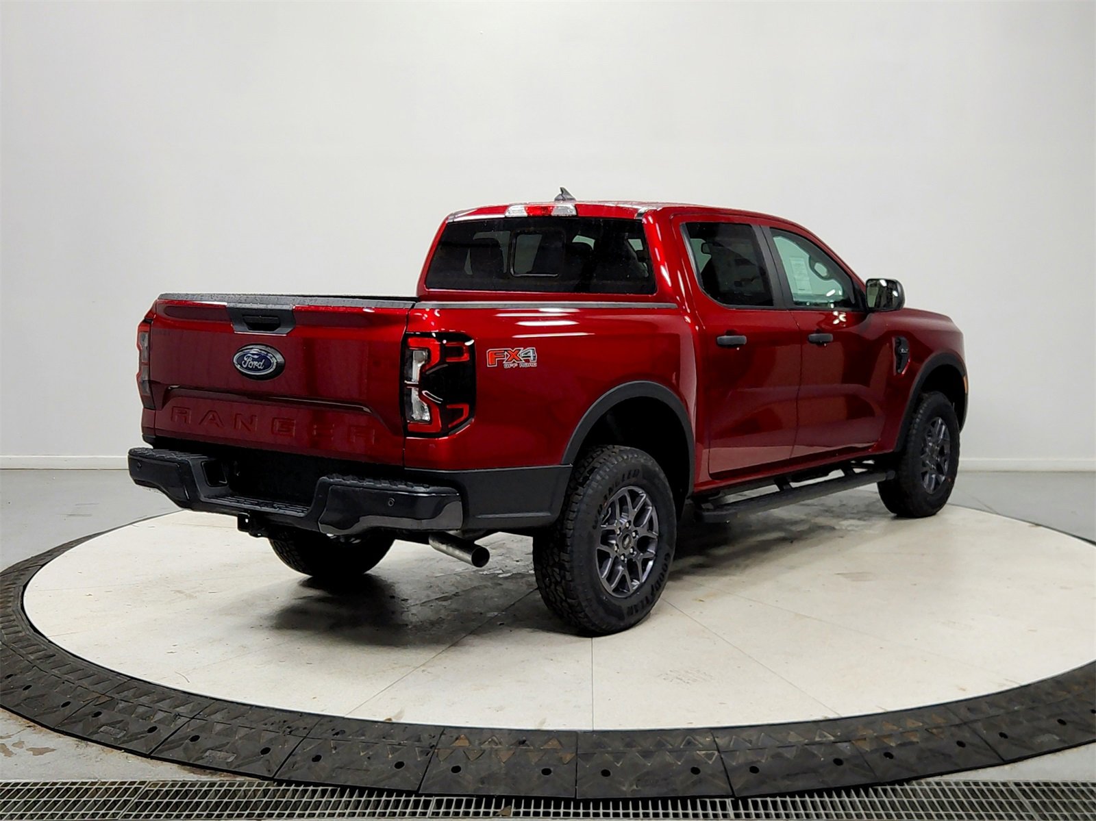 New 2025 Ford Ranger XLT w/ Equipment Group 301A High image 7