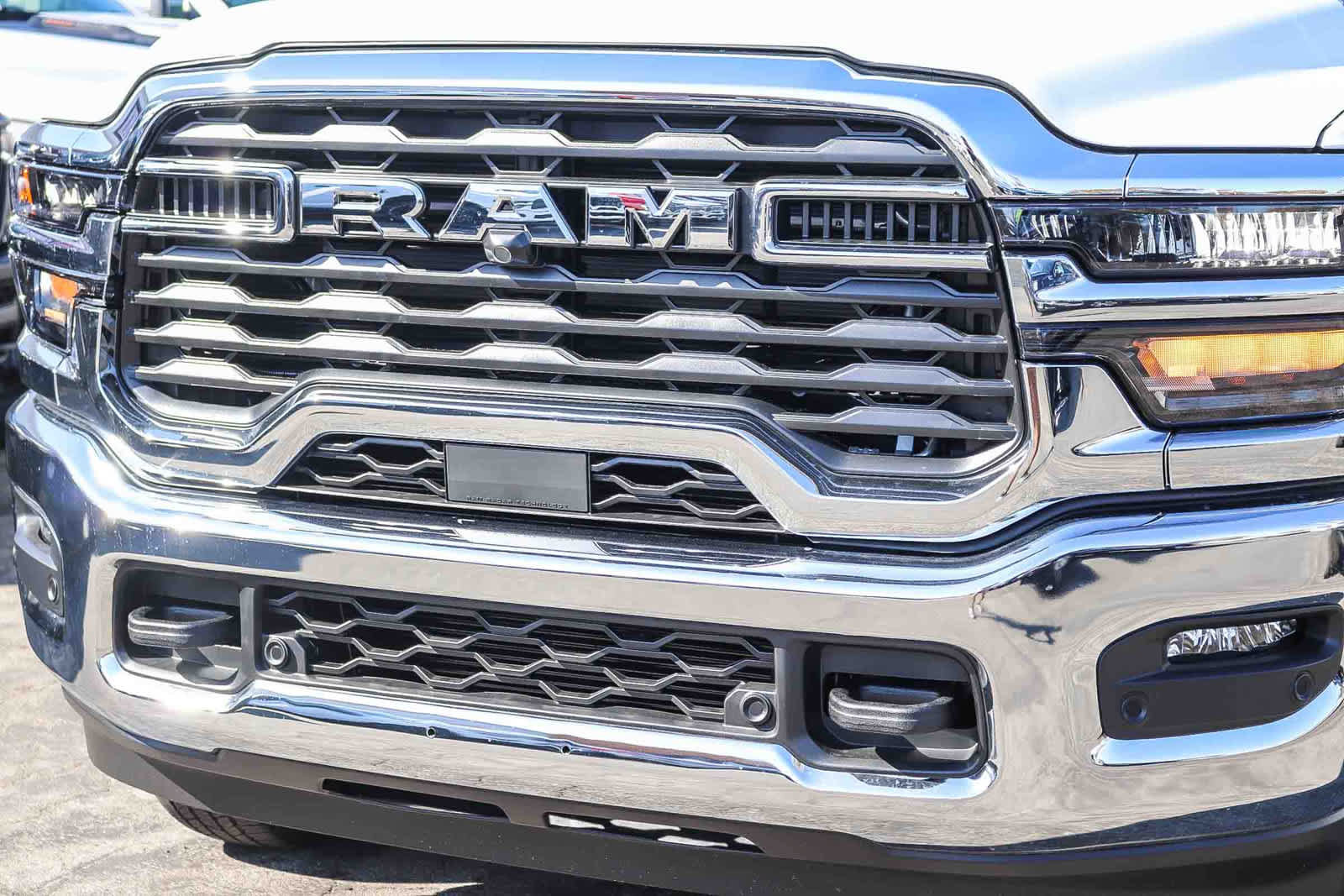 New 2027 RAM 3500 Tradesman AWD/4WD image 8