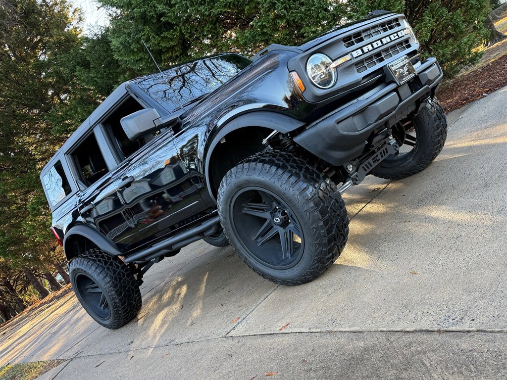 Used 2025 Ford Bronco 4-Door image 29