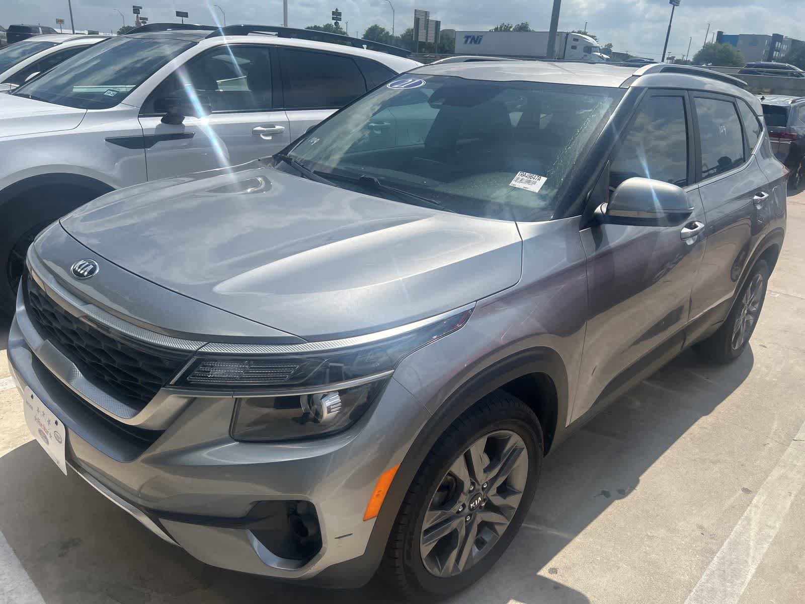 Used 2021 Kia Seltos S FWD image 1