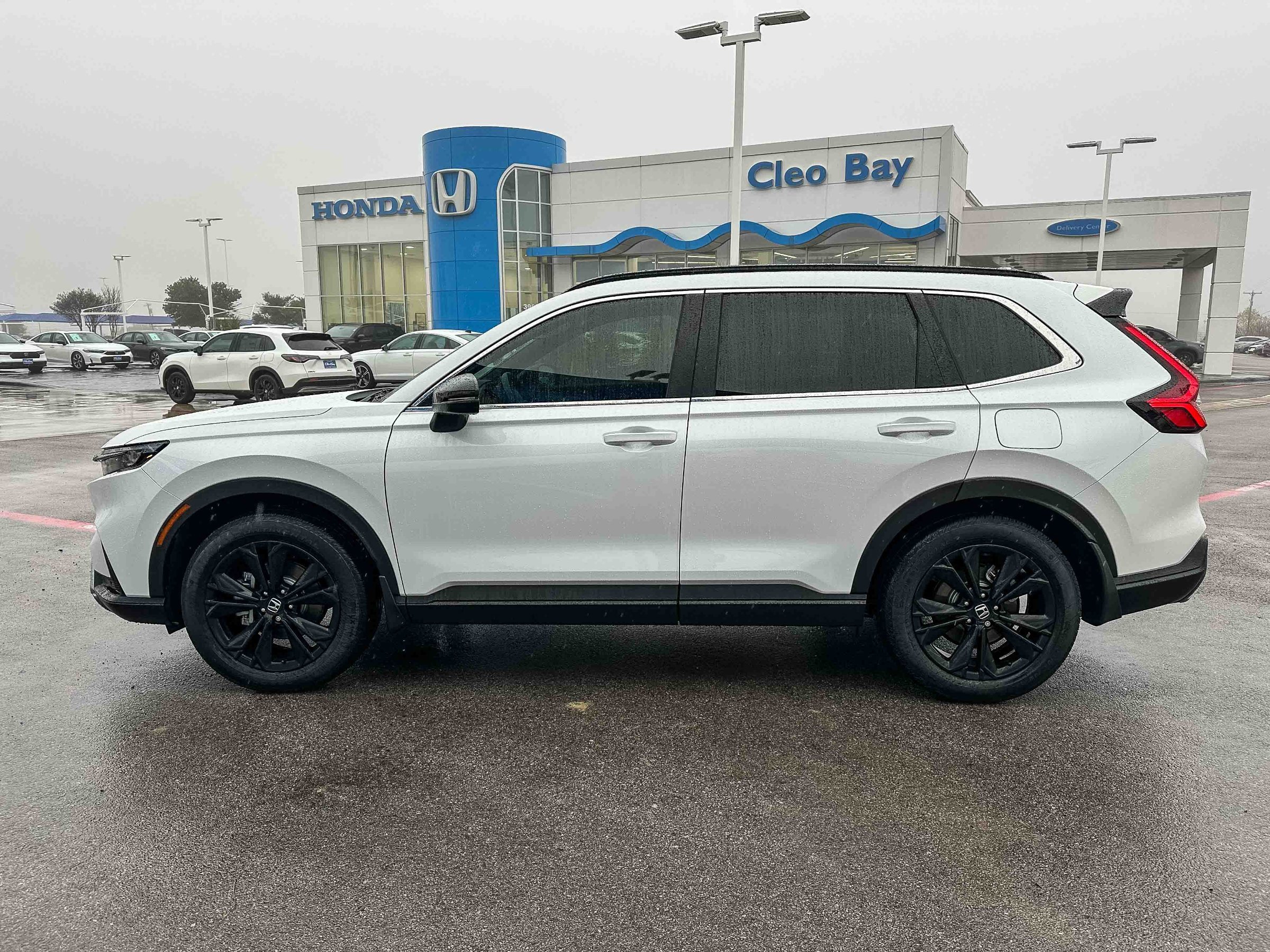 Used 2023 Honda CR-V Sport Touring image 9