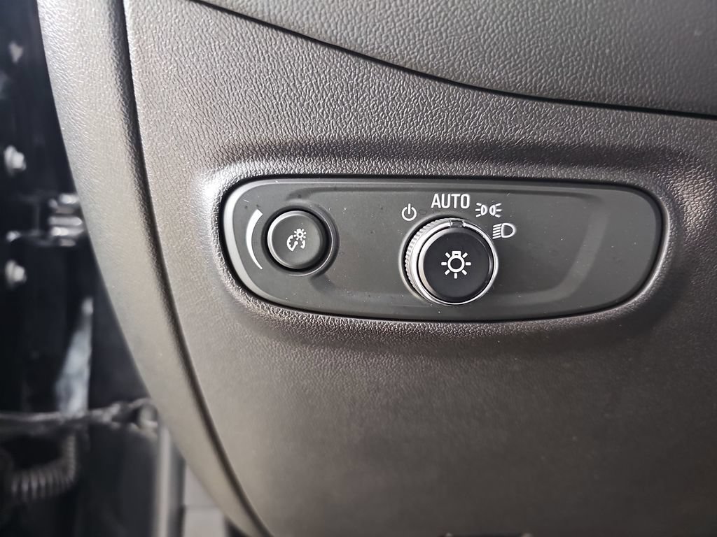Certified 2023 Chevrolet Equinox LT AWD/4WD image 31